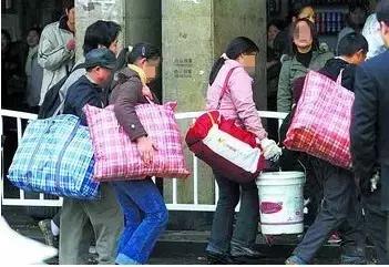 国人瞧不上的护肤品,我们平时看不起的国货在国外很火