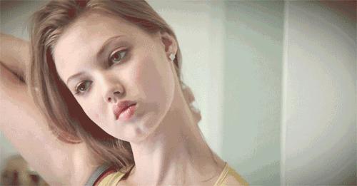 长出双下巴的方法,摆脱双下巴的秘诀