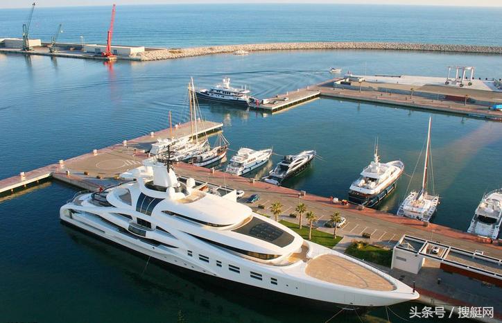 三亚游艇好玩，但是你知道如何辨识游艇的好坏吗？