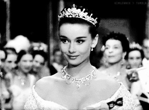 还有哪些实用的彩妆小技巧,各种美妆小工具