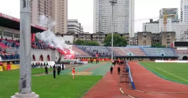 新华路武汉足球,武汉市江汉区新华路17号