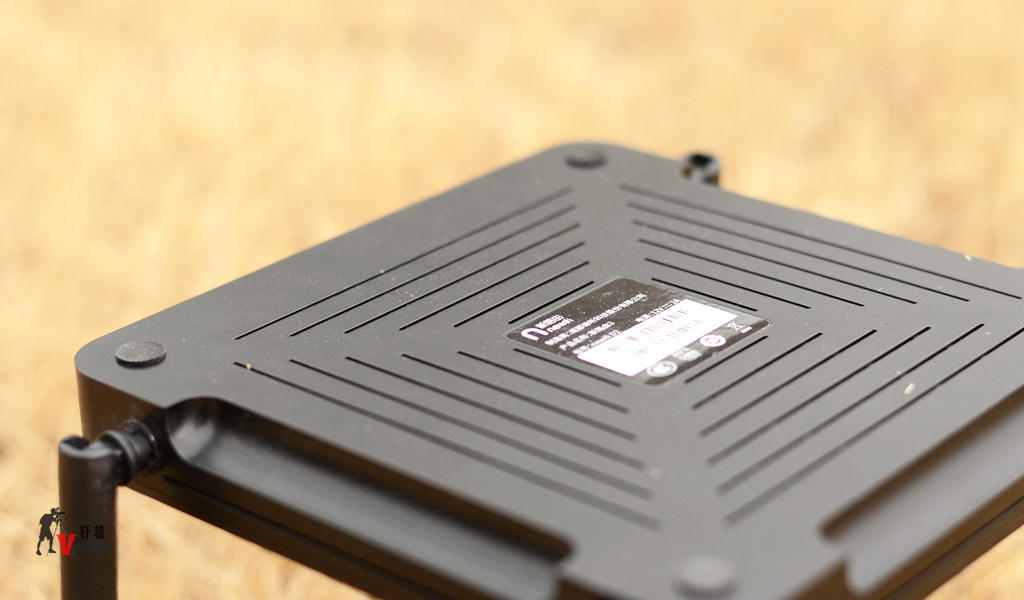 newifi3路由器无线网速,newifi3可以接硬盘吗