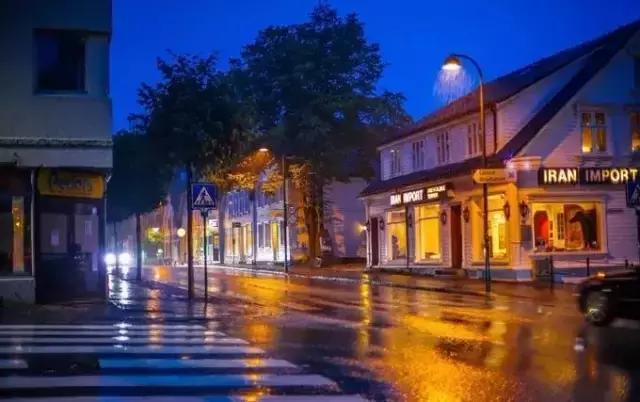 挪威最著名的美景挪威峡湾图片,挪威峡湾中最美的一处