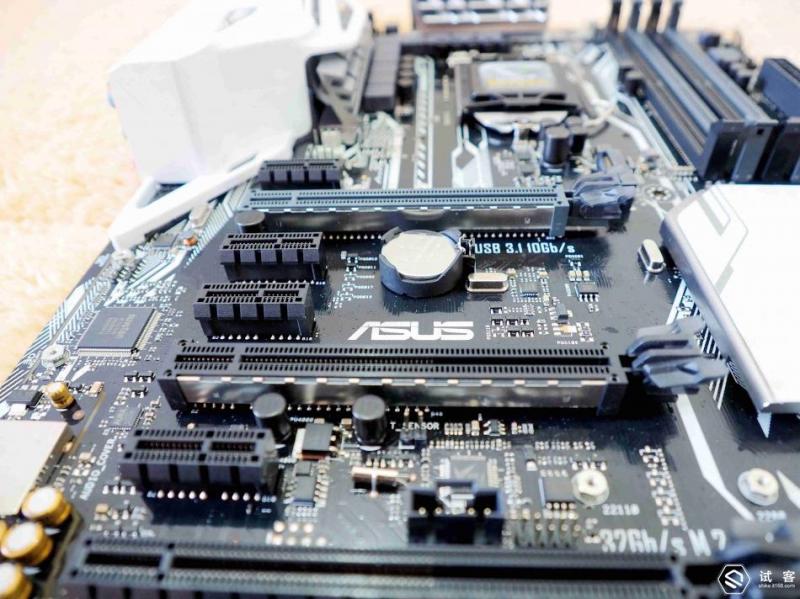 酷睿cpu和华硕cpu哪个更好,攒机cpu主板哪个贵点