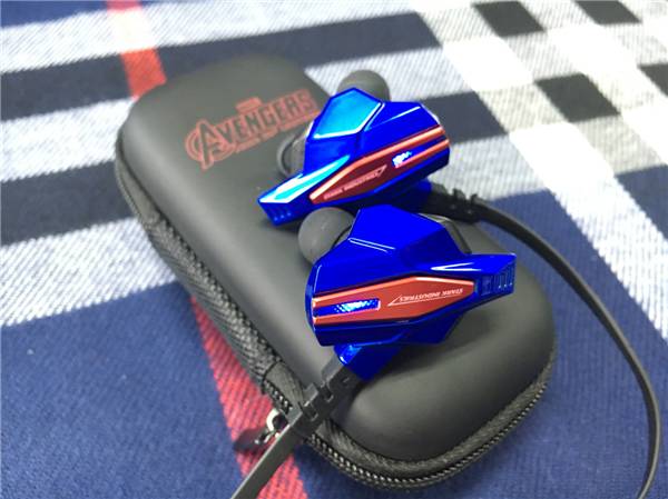 《美队》定制PK榜:宜博VS弄客,蓝牙运动耳机的龙虎之争