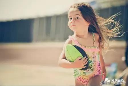 妈妈经常抱宝宝手会有什么疾病,宝妈经常抱孩子会有影响吗