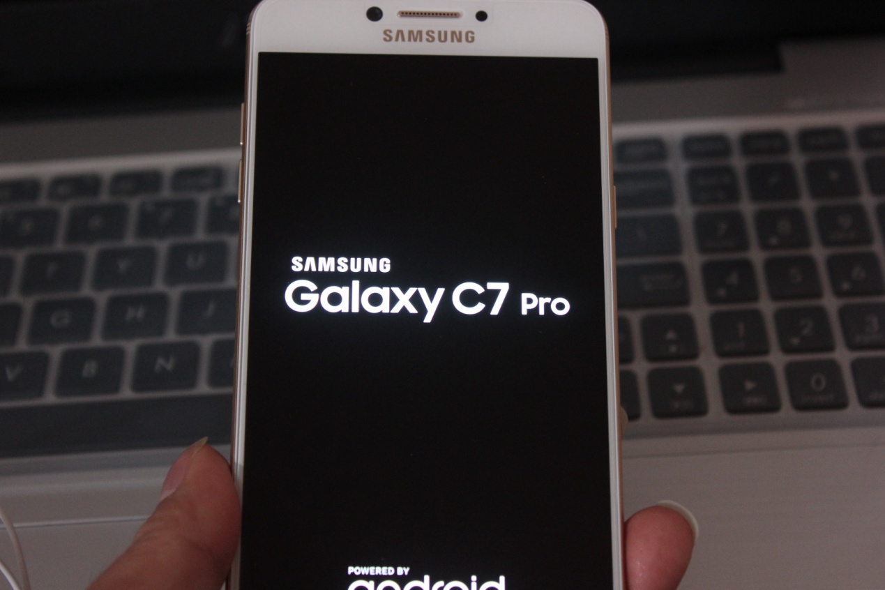 三星手机c7pro评测参数,三星手机c7与c7pro的区别