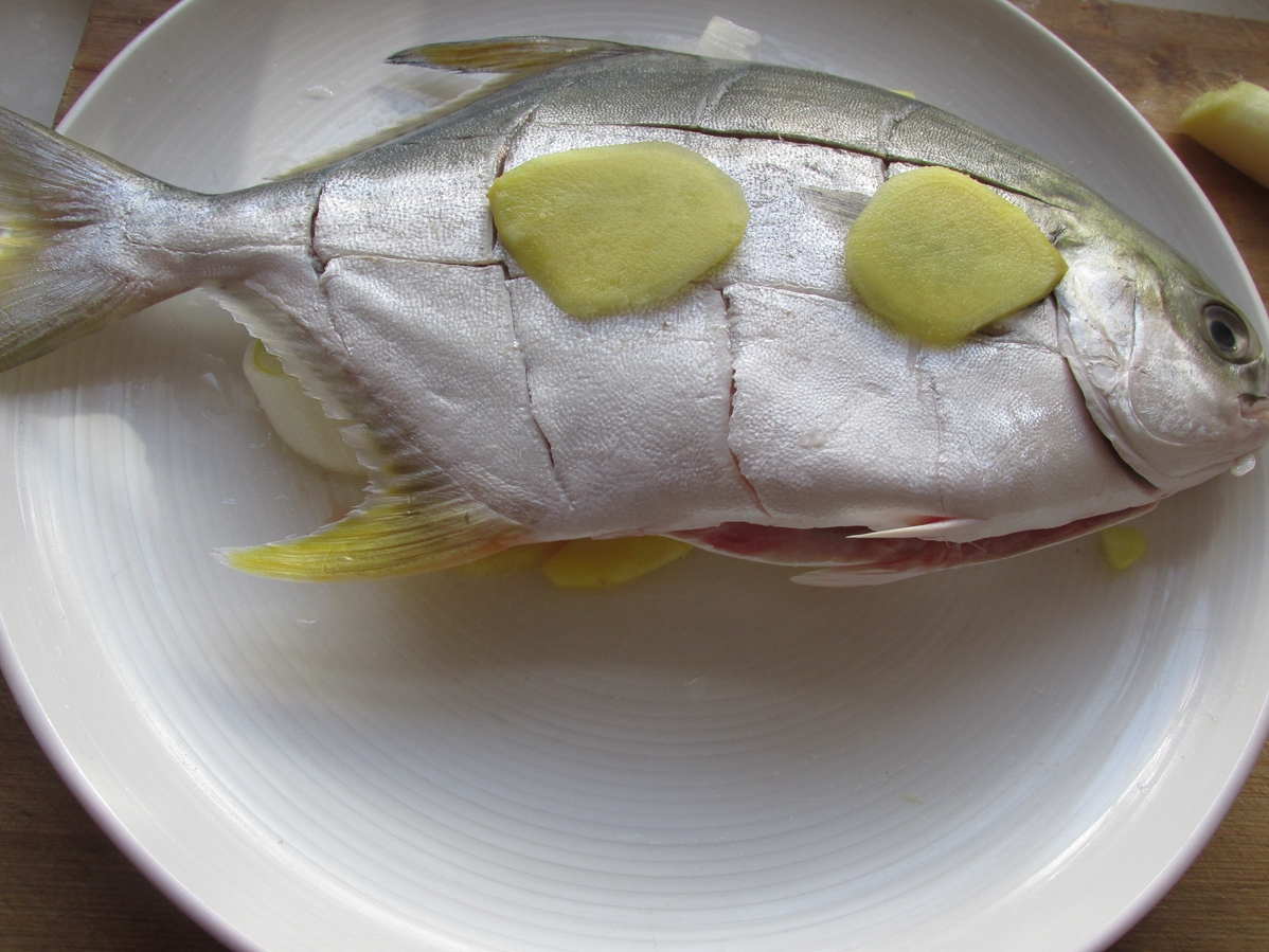 小孩怎么做野菜好吃又简单,儿童鱼肉无刺做法