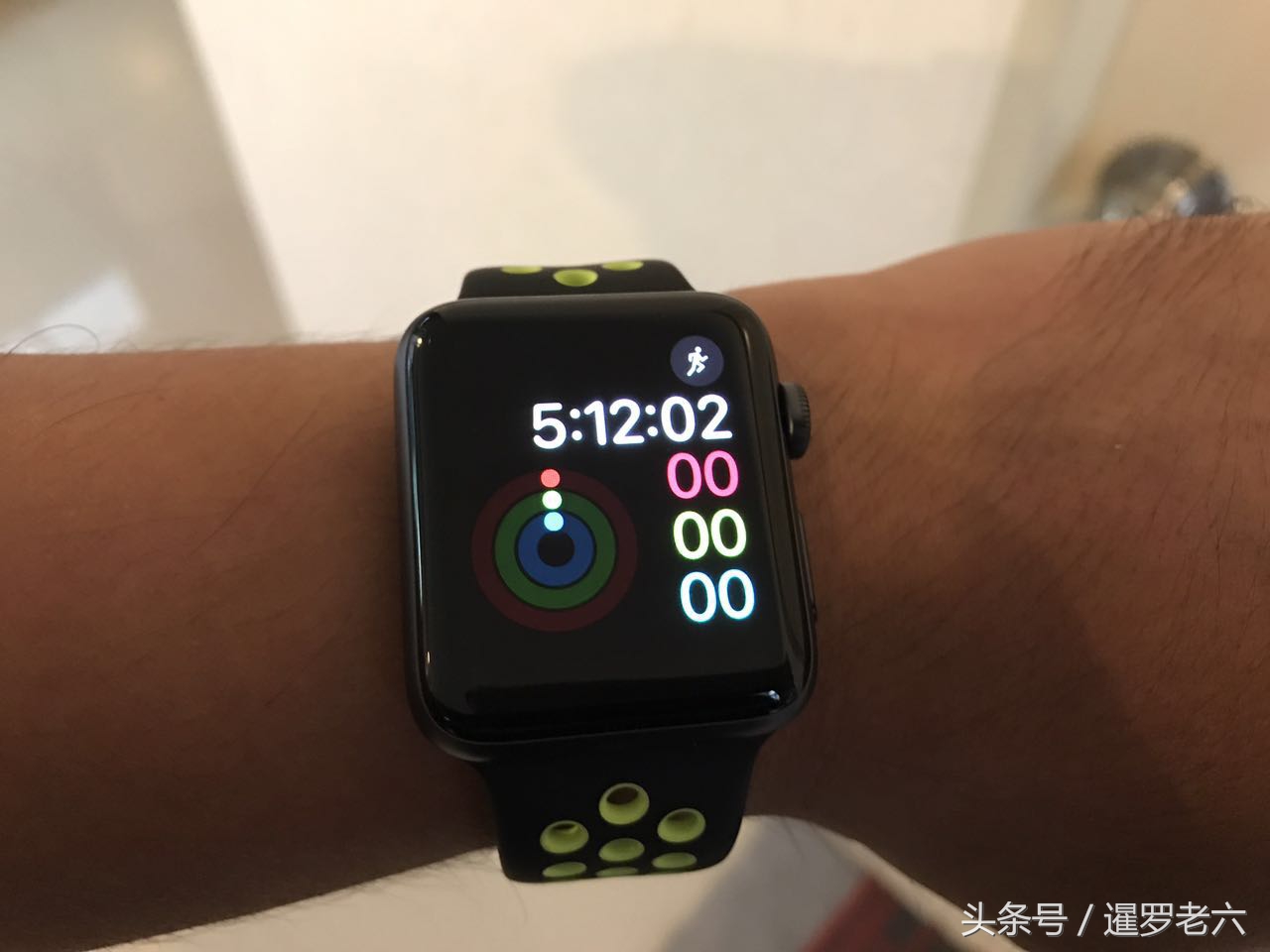 苹果正品手表耐克,去nike买苹果手表