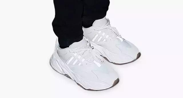 yeezy最后一款鞋,这双鞋又惊艳了谁的岁月