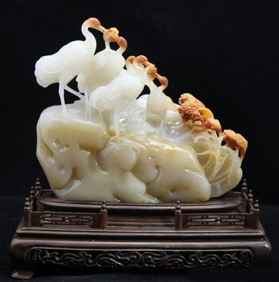 和田玉籽料原石新疆店,新疆和田玉店里