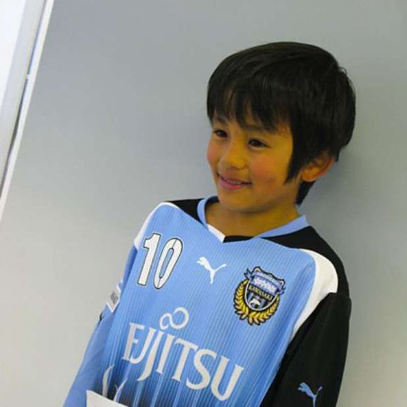 梅西打巴萨的最后一球,讨论梅西在巴萨的生涯和进球记录