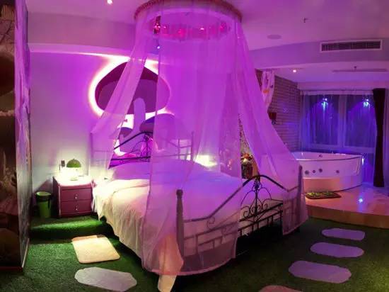 重庆情侣江景酒店推荐高性价比,重庆主城情侣主题酒店团购