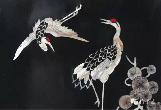 把贝壳焯水，去皮，切片，然后变魔术螺钿工艺（附制作工艺）