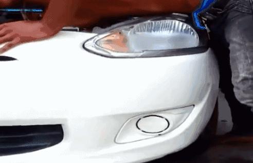 热水能修复汽车的凹坑吗,长安汽车车门凹痕用开水修复