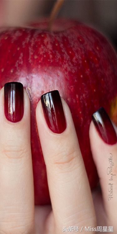 唐嫣宋佳穿衣搭配图片,白色月光宋佳美甲图