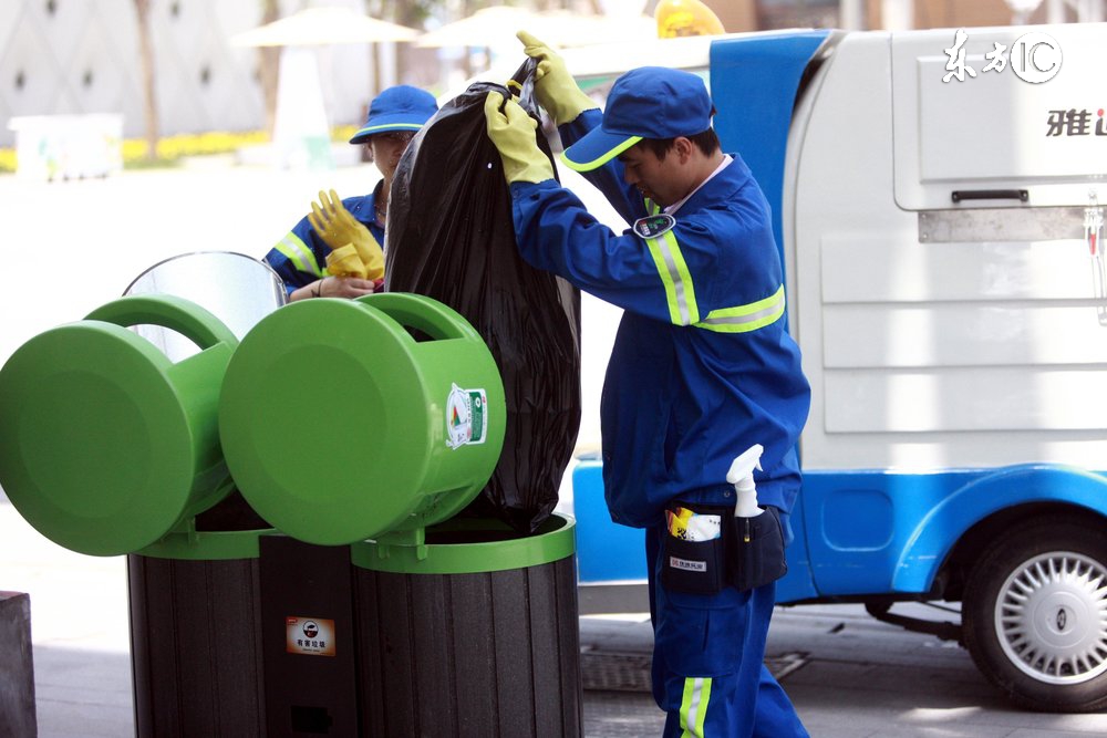oppo手机内存空间严重不足怎么办,手机空间不足教你一招扩大内存