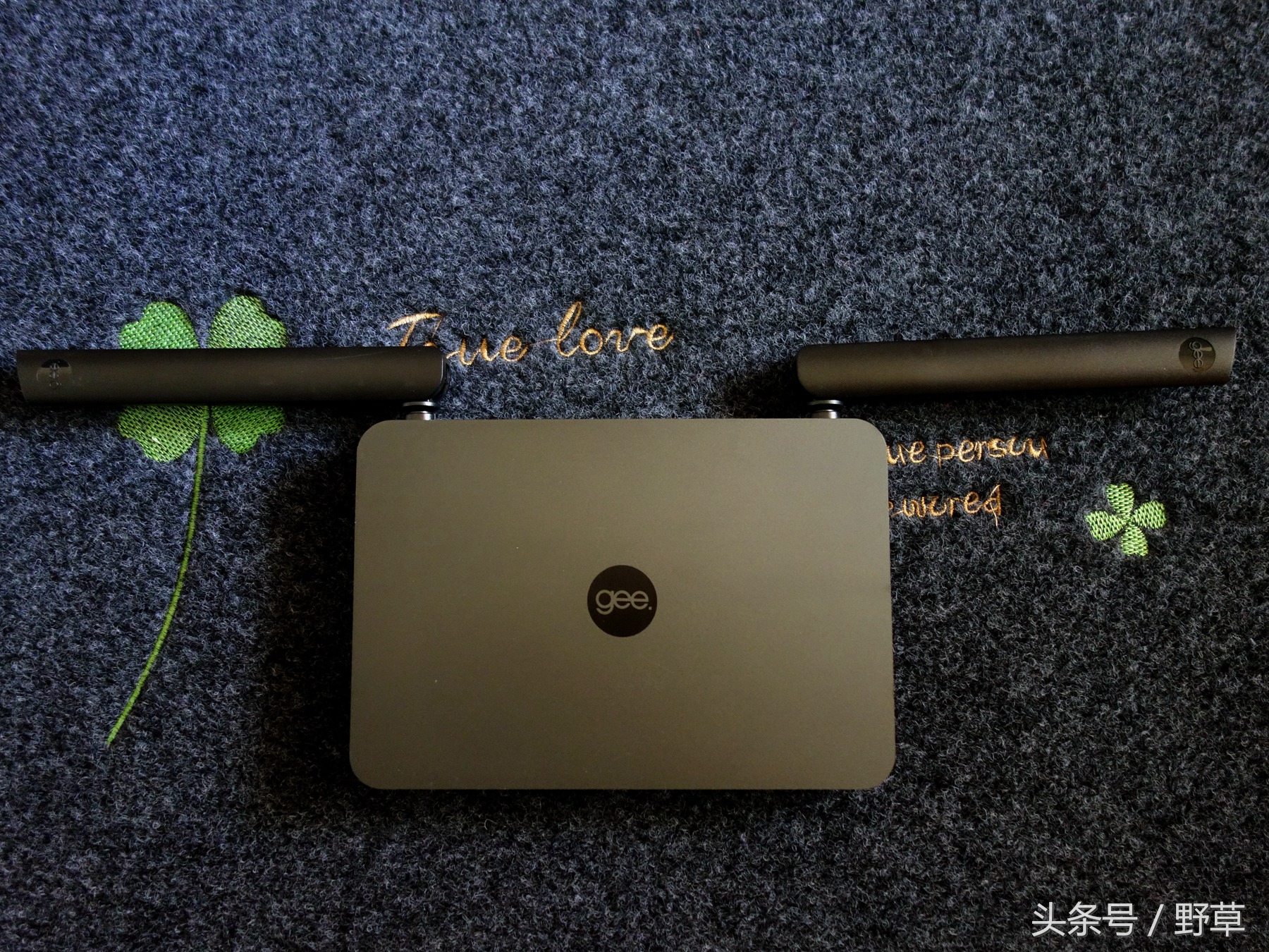 打*网破**速的瓶颈，全千兆网口的带宽利器，极路由4增强版简评