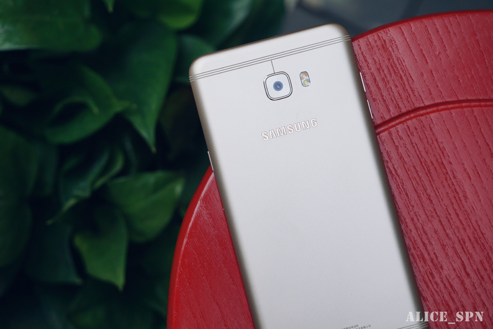 三星C7Pro体验评测：处处都不错凭啥只卖3000元不到