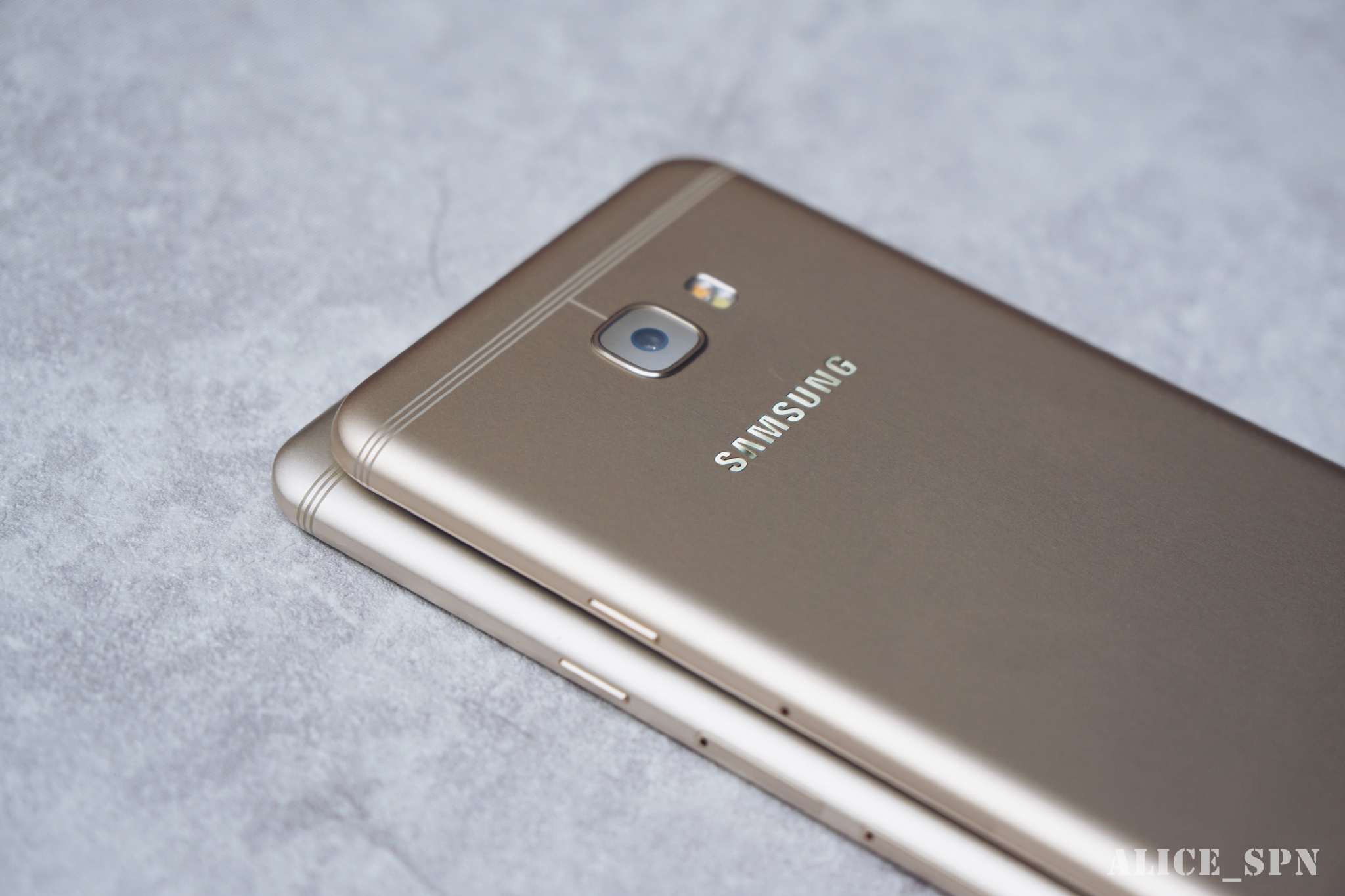 三星C7Pro体验评测：处处都不错凭啥只卖3000元不到