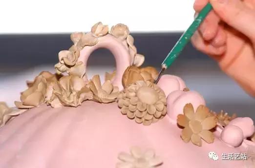 99%的人都不知道，精美的瓷器都有个共同秘密！