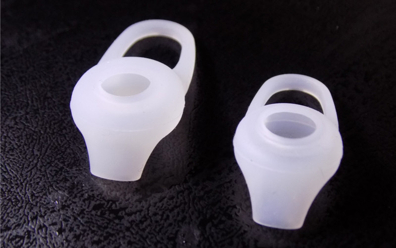 qcyt18蓝牙耳机评测,qcyq8蓝牙耳机说明书