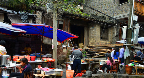 长沙的小吃和凤凰古城一样不,湖南凤凰古城特产小吃