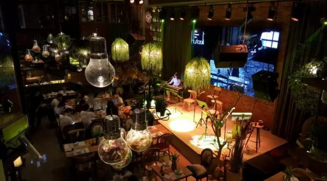 原来最甜蜜的事,是在广州寻找我们的LaLaLand