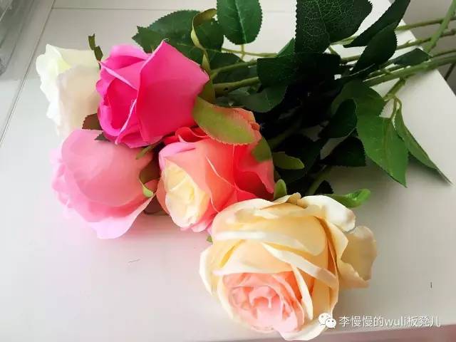 兰蔻玫瑰高光抢不到，我自己做了个花瓣腮红过过瘾