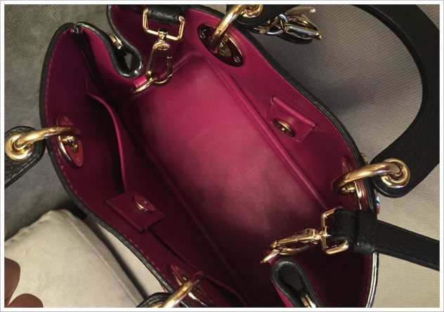 富家千金德法美加4国疯狂购物，只买了PRADA15只包，请网友们鉴定