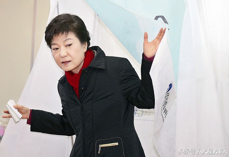 吃得满嘴流油下一句,吃的满口流油