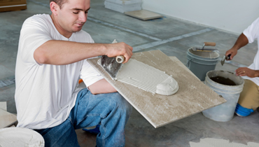 瓷砖空鼓掉落是谁的责任,瓷砖掉落找准方法巧解决