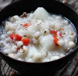 湿气重最好不要吃这些瓜果,只会加重湿气!