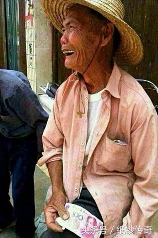 1999年的100元人民币怎么辨别真假,1999年100元人民币怎么辨别真假