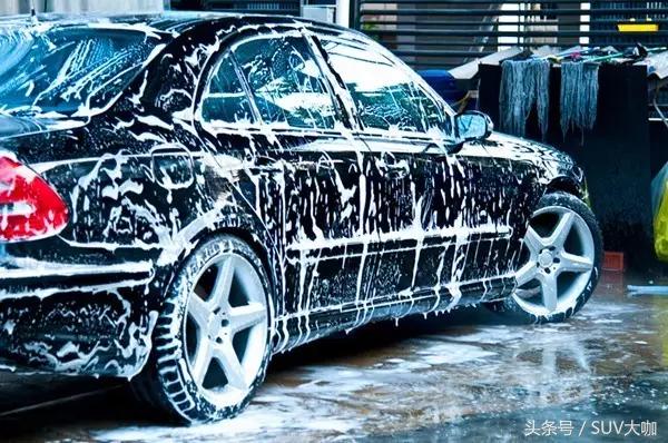 自己洗车这几点千万不要做错,洗车的时候尽量避开这6大误区