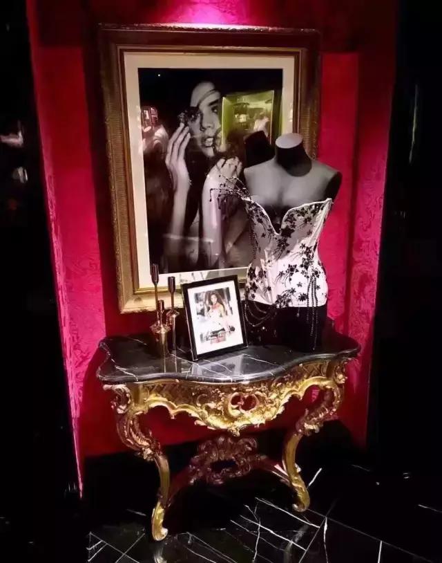 成都维密旗舰店,成都维密店铺在太古里