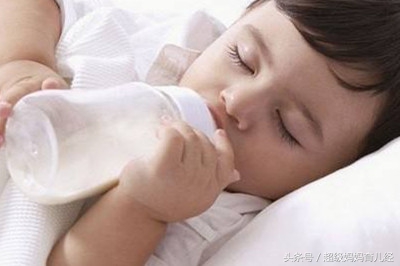 断奶后奶水怎么处理,断奶后还有乳汁分泌怎么办