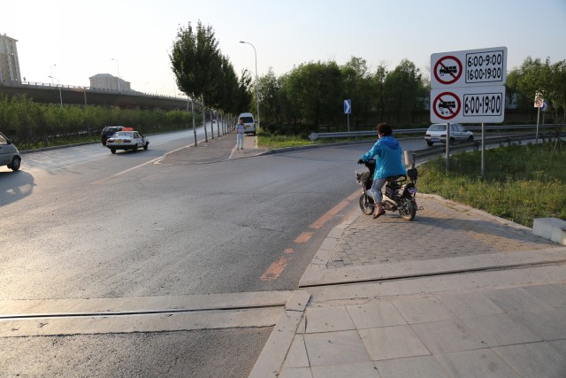 如何选购行车记录仪比较好,行车记录仪排行榜及选购技巧