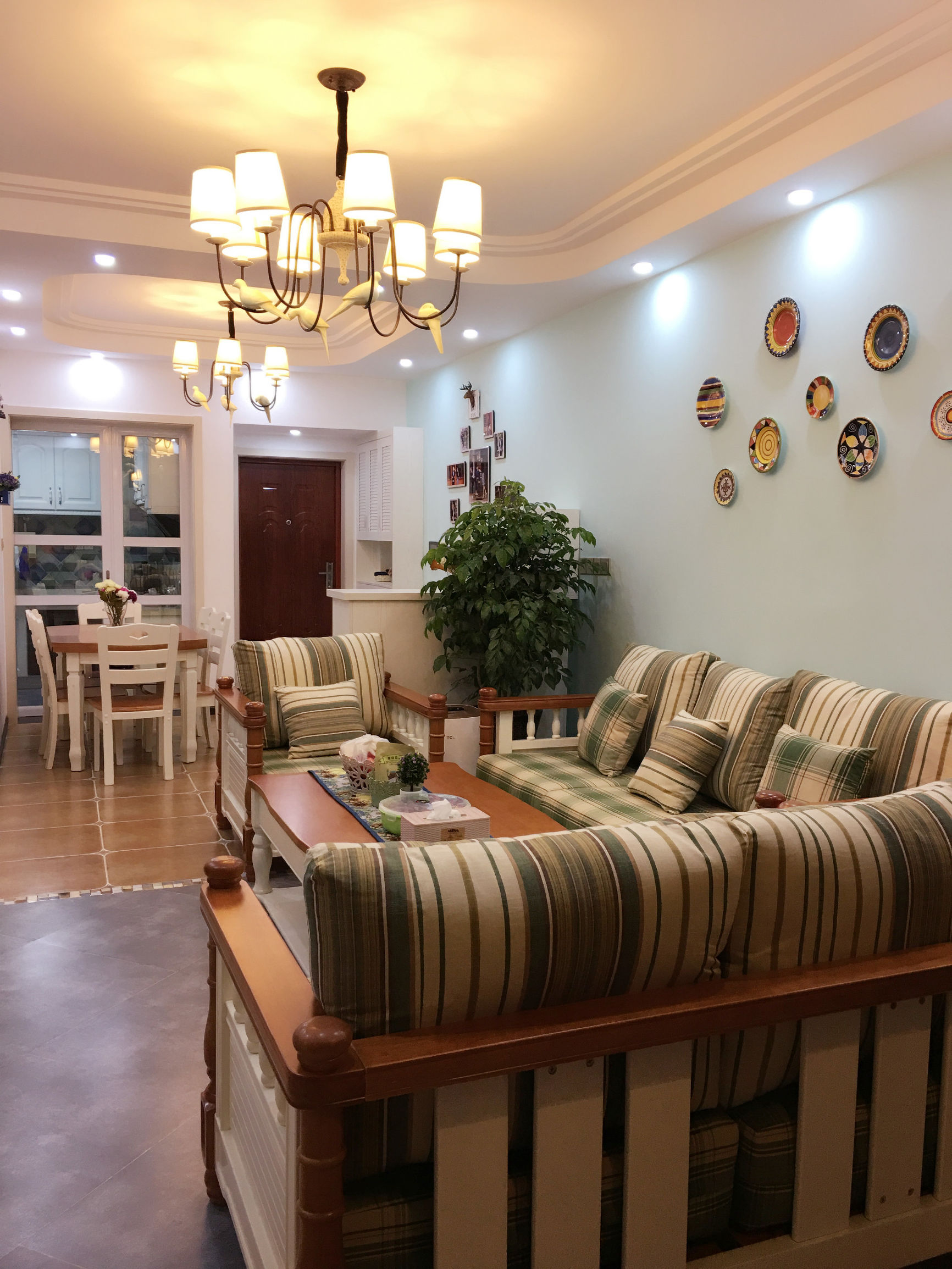 客餐厅一体装修新家,客餐厅一体房子装修设计欣赏