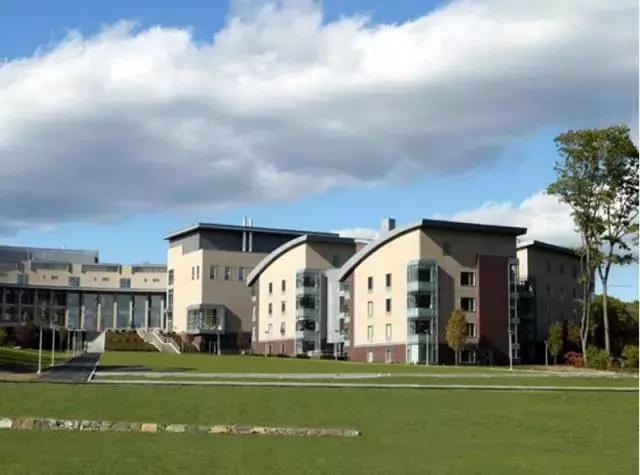 美国学费最贵前十位,美国费用最低的名校