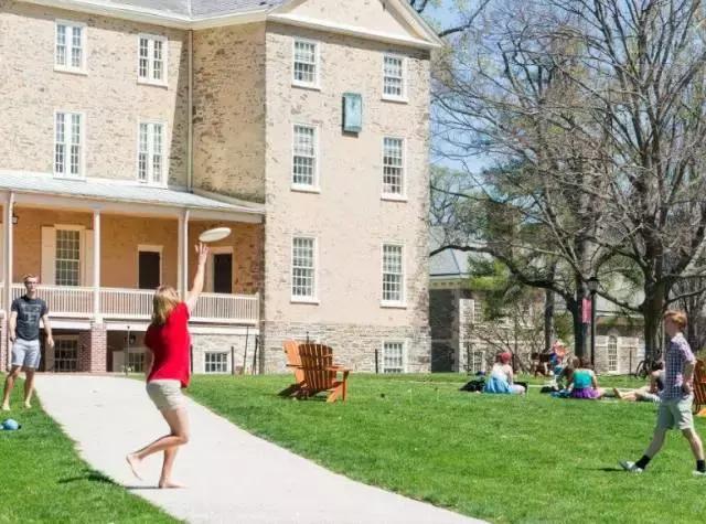 美国学费最贵前十位,美国费用最低的名校