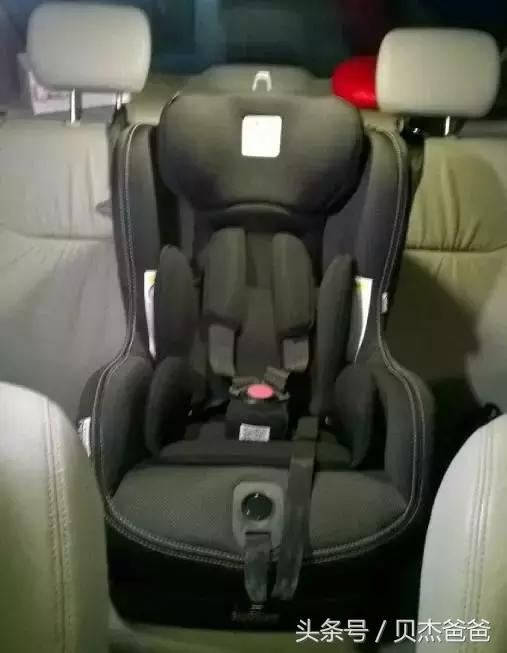 peg perego安全座椅安装 (pegoperego安全座椅怎么安装)