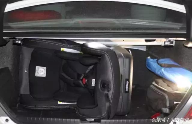 peg perego安全座椅安装 (pegoperego安全座椅怎么安装)