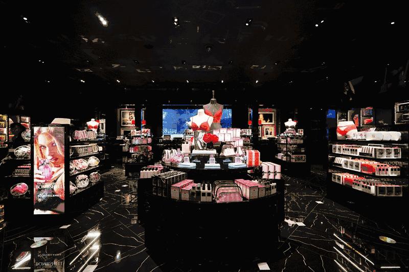 成都万象城维密店,维密亚洲首家旗舰店