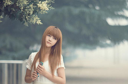 爱她就要给她足够的偏爱,你是否懂得女人的口是心非