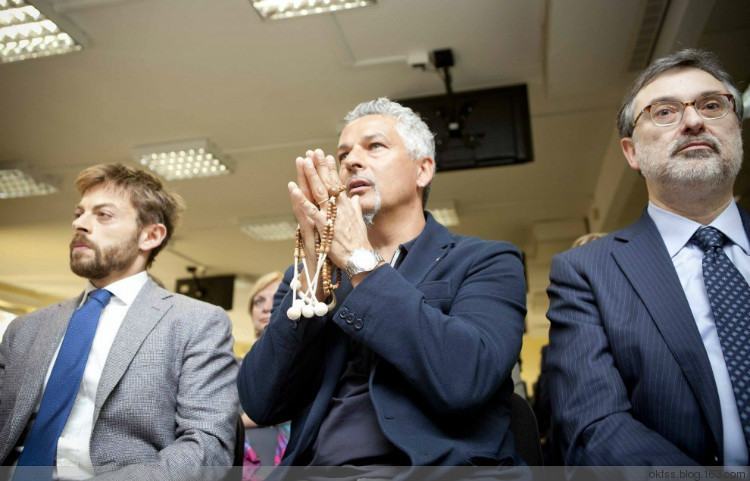 他是最佳九号半、以一己之力带队进世界杯决赛却踢飞点球憾失冠军