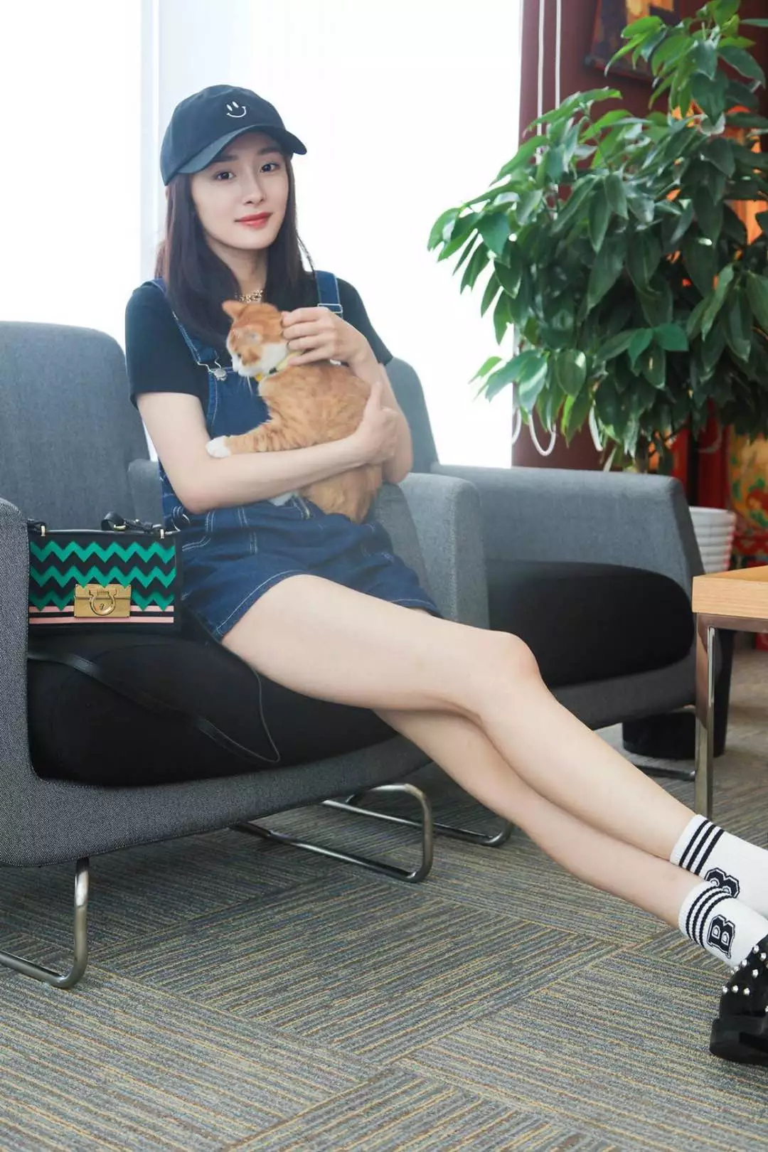 杨幂杨幂,越发的喜欢你了,尤其是看完这衣品