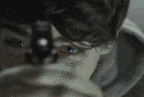 性无能,被劈腿,对着大海撸啊撸,廖凡因女友劈腿裸奔后开枪自杀