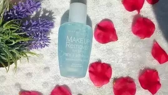 屈臣氏适合混干皮平价水乳套装,屈臣氏有哪些大牌化妆品品牌