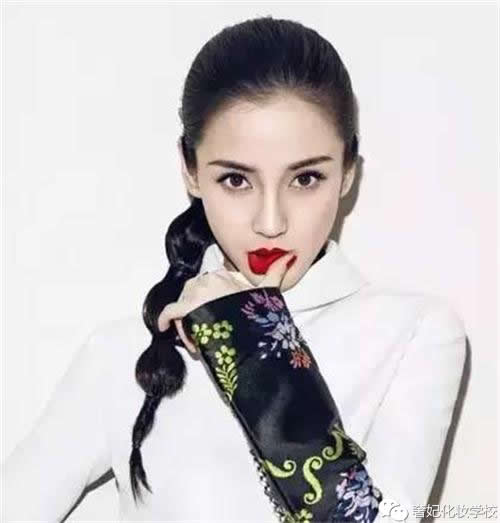 气质半披发编发教程,披发慵懒风编发教程